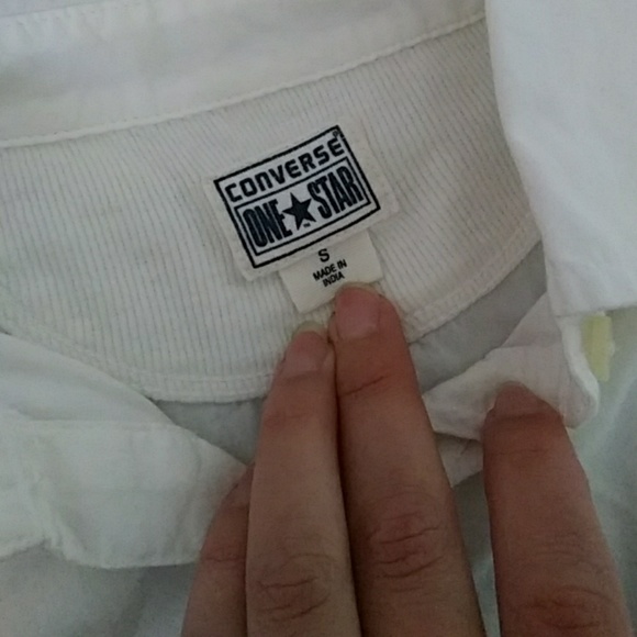 Top - Picture 2 of 2